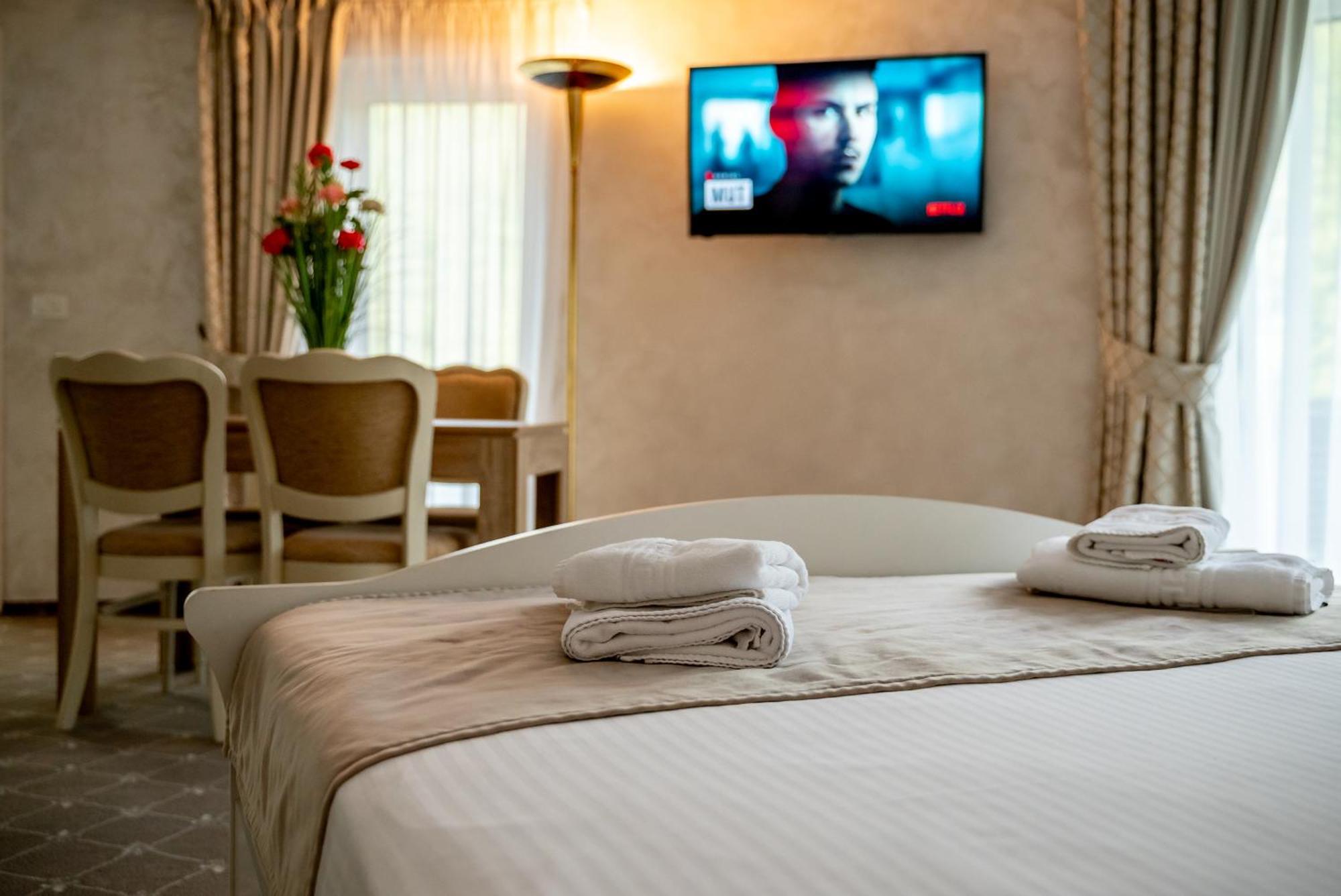 Carpentiere Arena Hotel Rasinari Luaran gambar